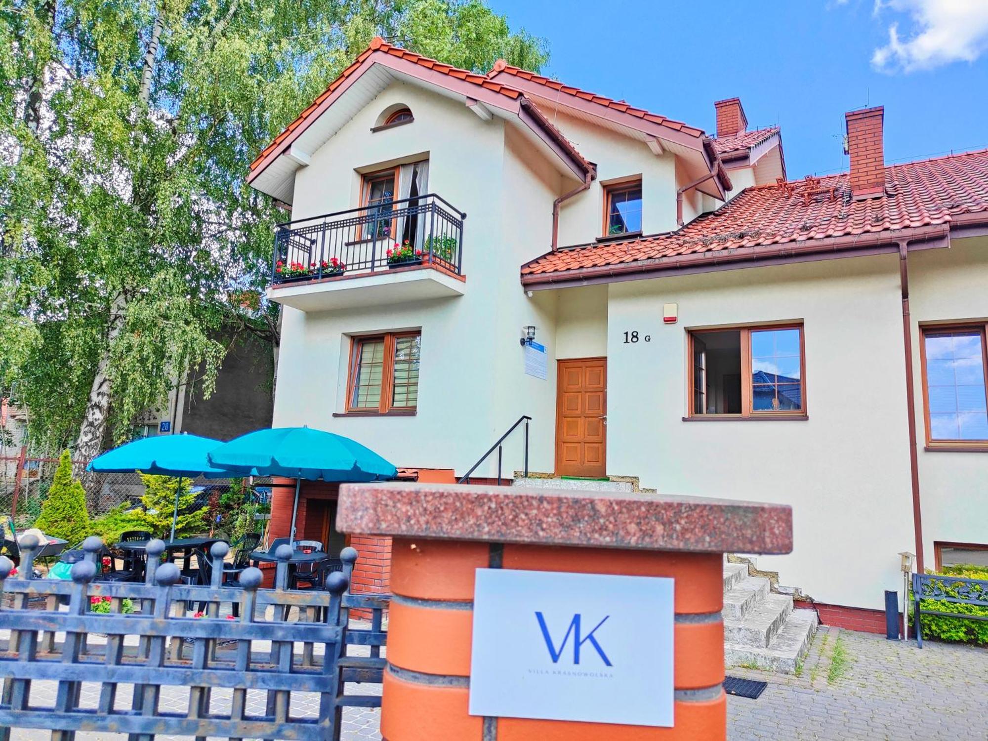Villa Krasnowolska Airport Warschau Buitenkant foto